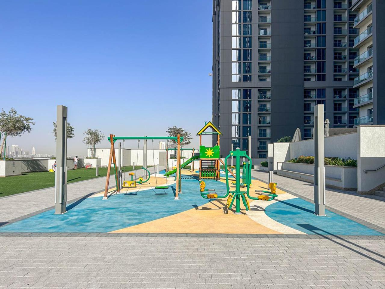 New 2br With Bbq Area, Pool In Sobha Mbr Dubai